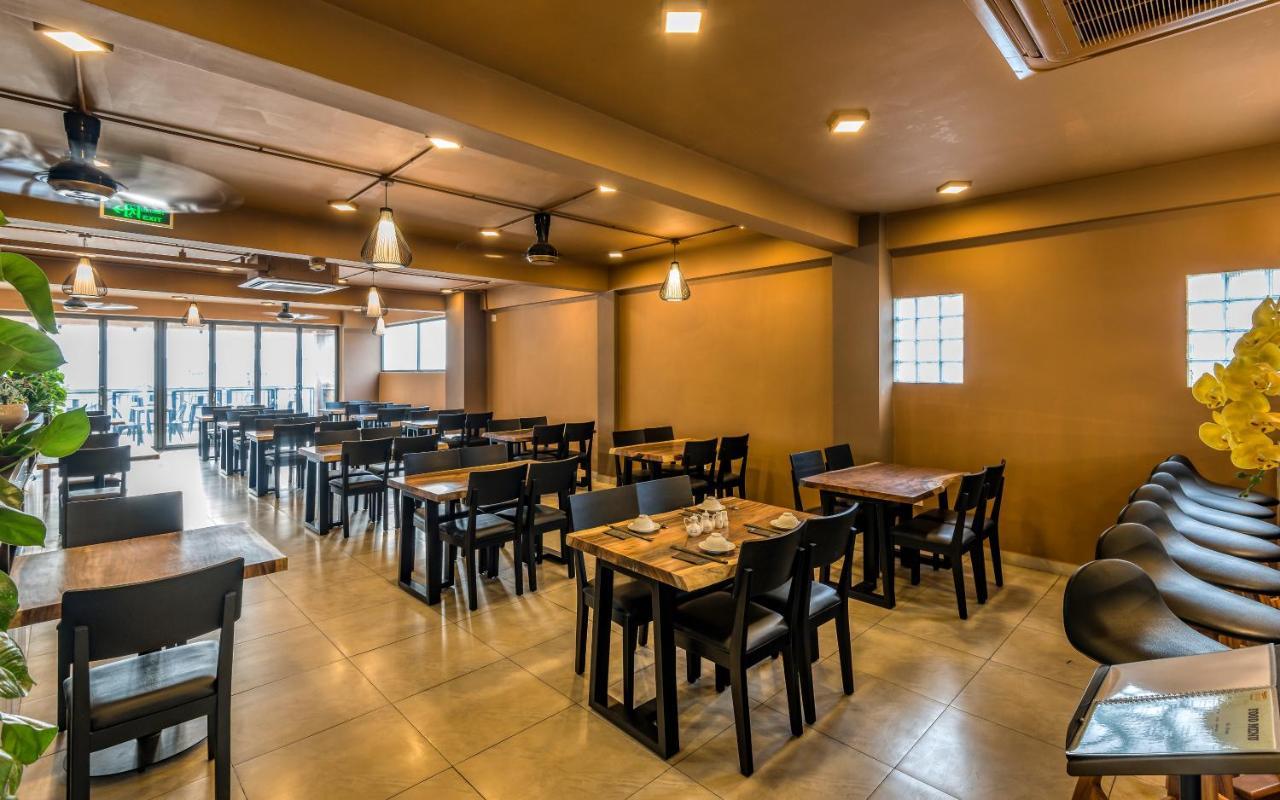 Cherry Hotel And Apartment Хошимин Екстериор снимка