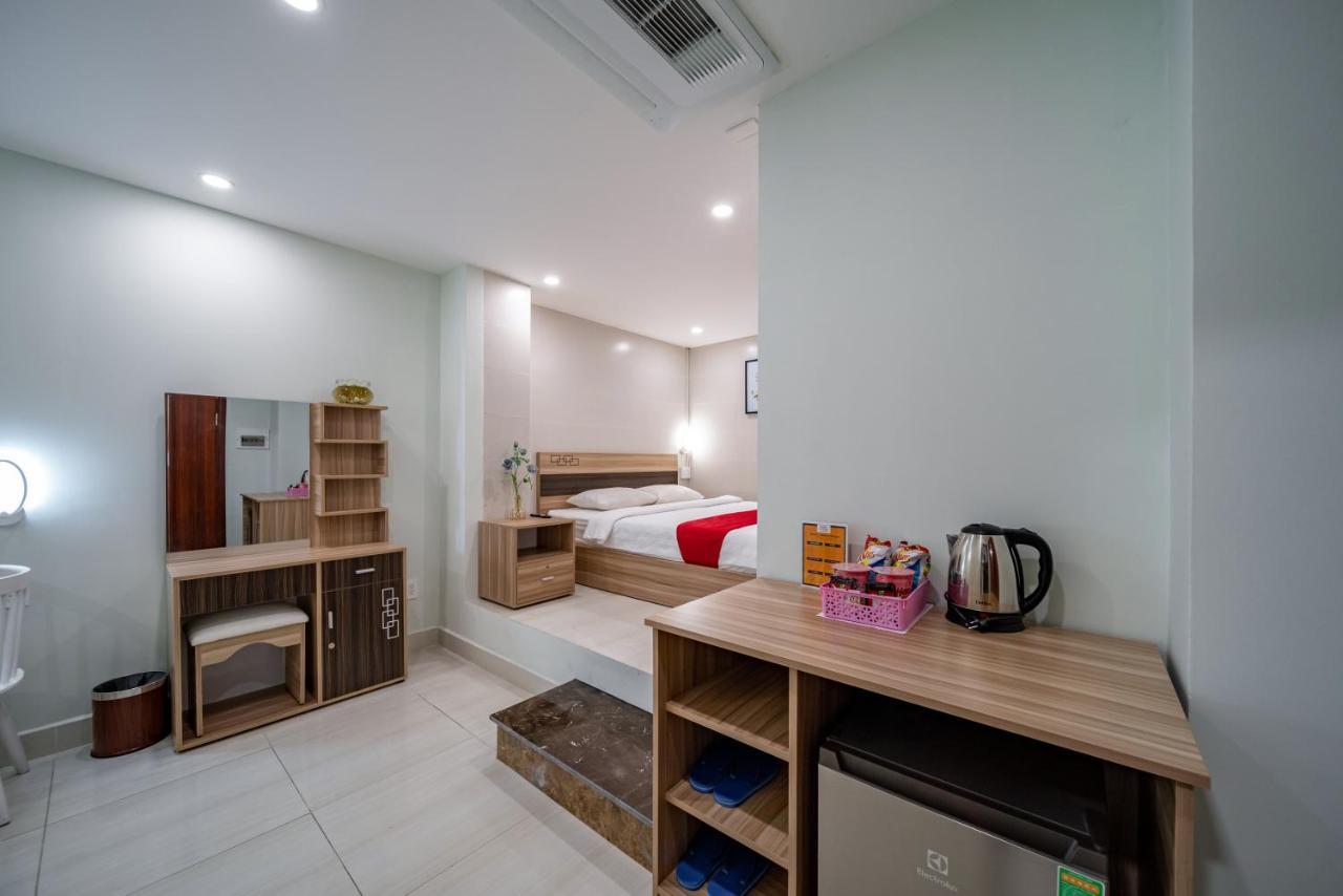 Cherry Hotel And Apartment Хошимин Екстериор снимка