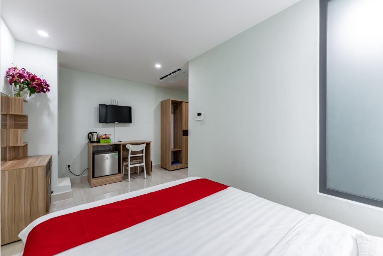 Cherry Hotel And Apartment Хошимин Екстериор снимка