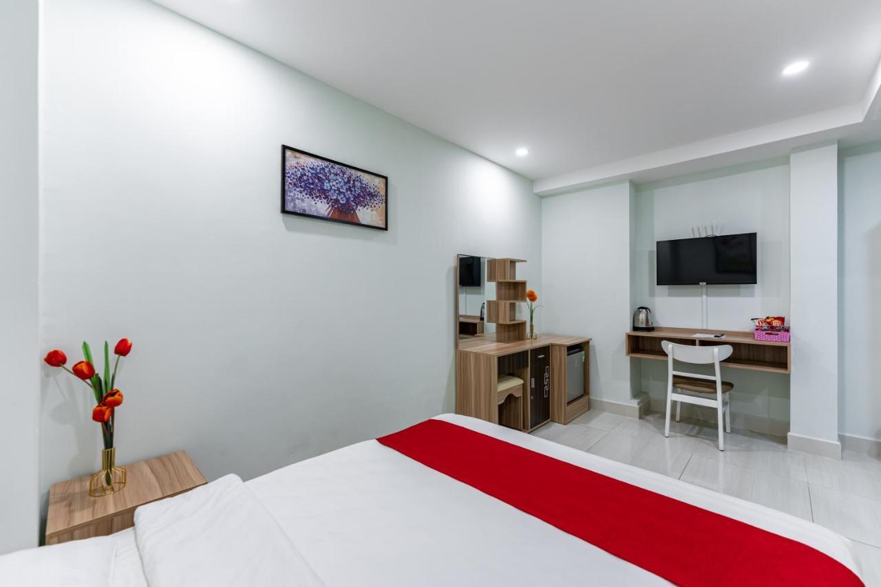 Cherry Hotel And Apartment Хошимин Екстериор снимка