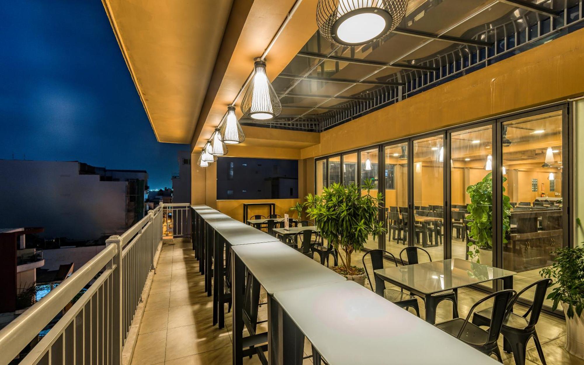 Cherry Hotel And Apartment Хошимин Екстериор снимка
